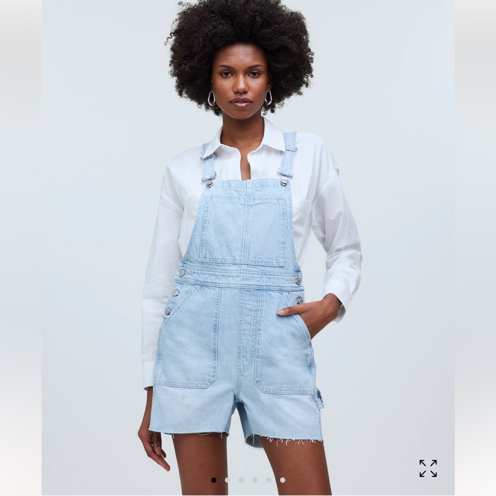 Madewell Denim Oversized Carpenter Shortalls in Chapin Wash, Raw Hem, Size M